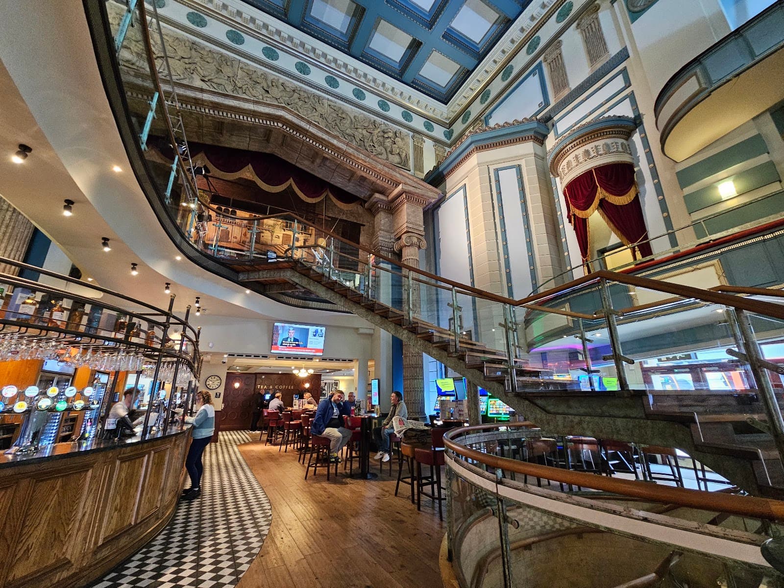 The Prince of Wales - JD Wetherspoon