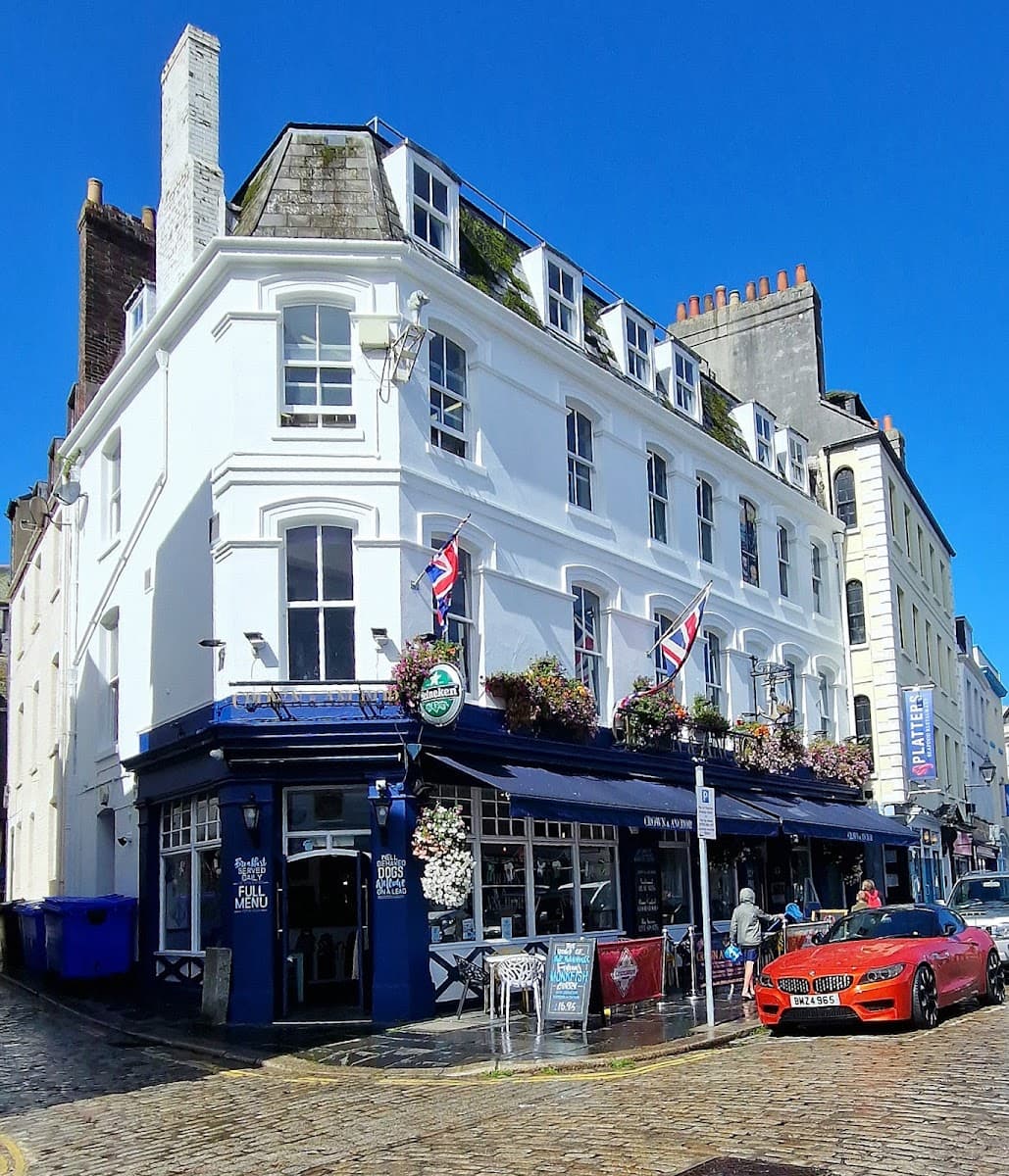 Crown & Anchor