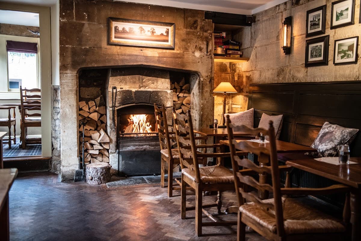 Wheelwrights Arms Country Inn & Pub