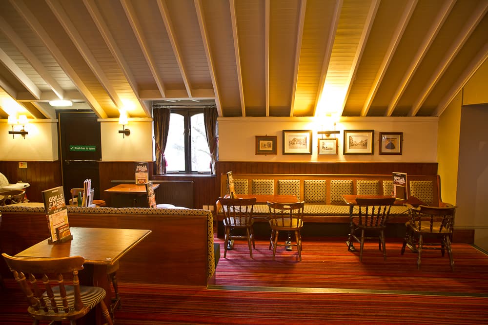 Ty-Risha Alehouse