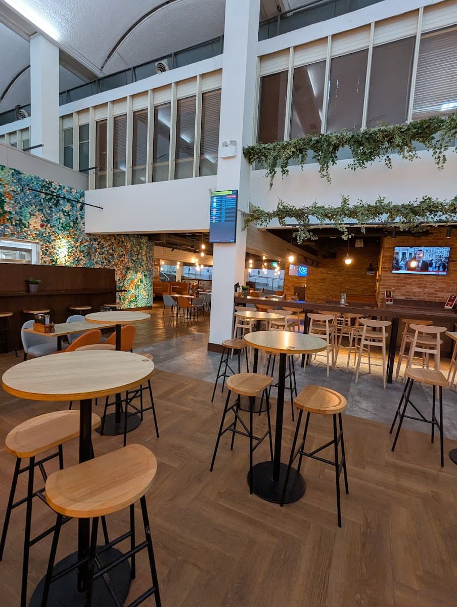 Bird & Signet Bar