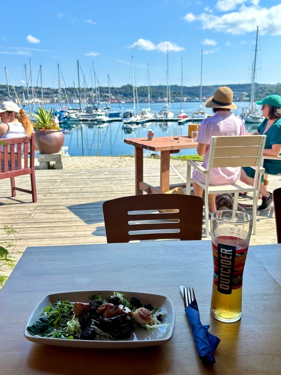 Waypoint Restaurant