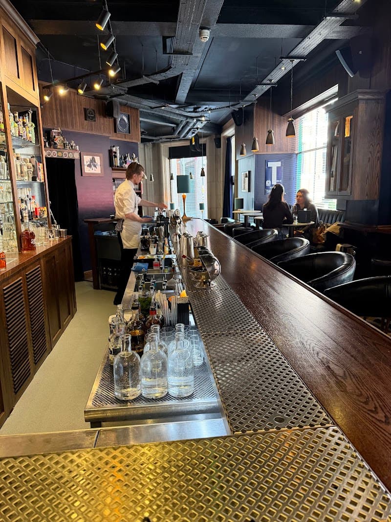 SCHOFIELD'S BAR