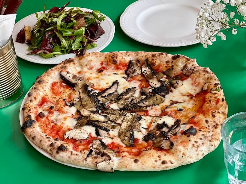 Rudy's Pizza Napoletana - Portland Street