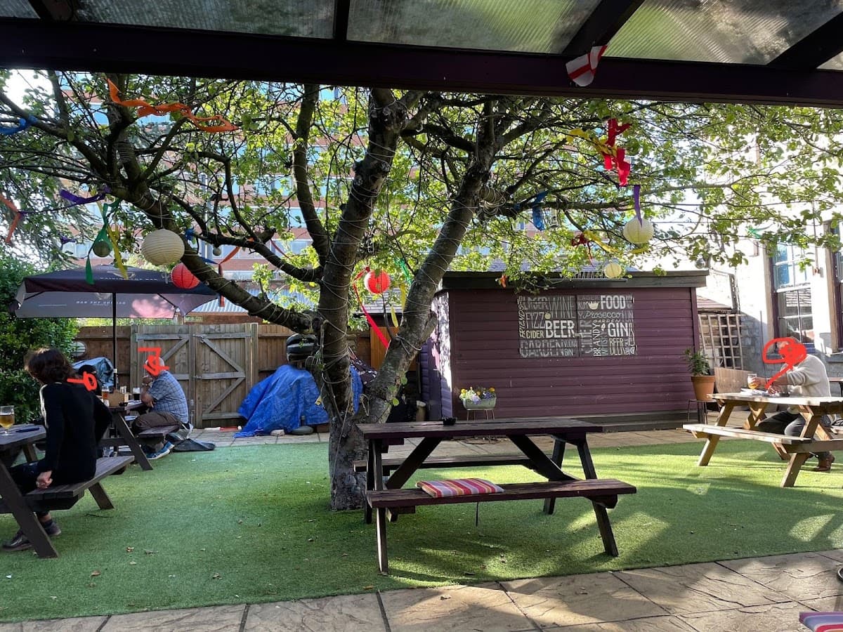 The Queens Tap