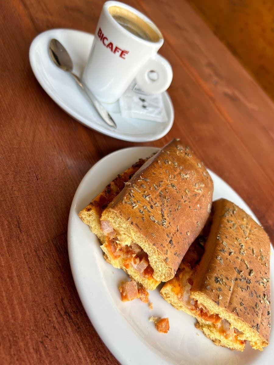 M21 Xavelha Snack Bar