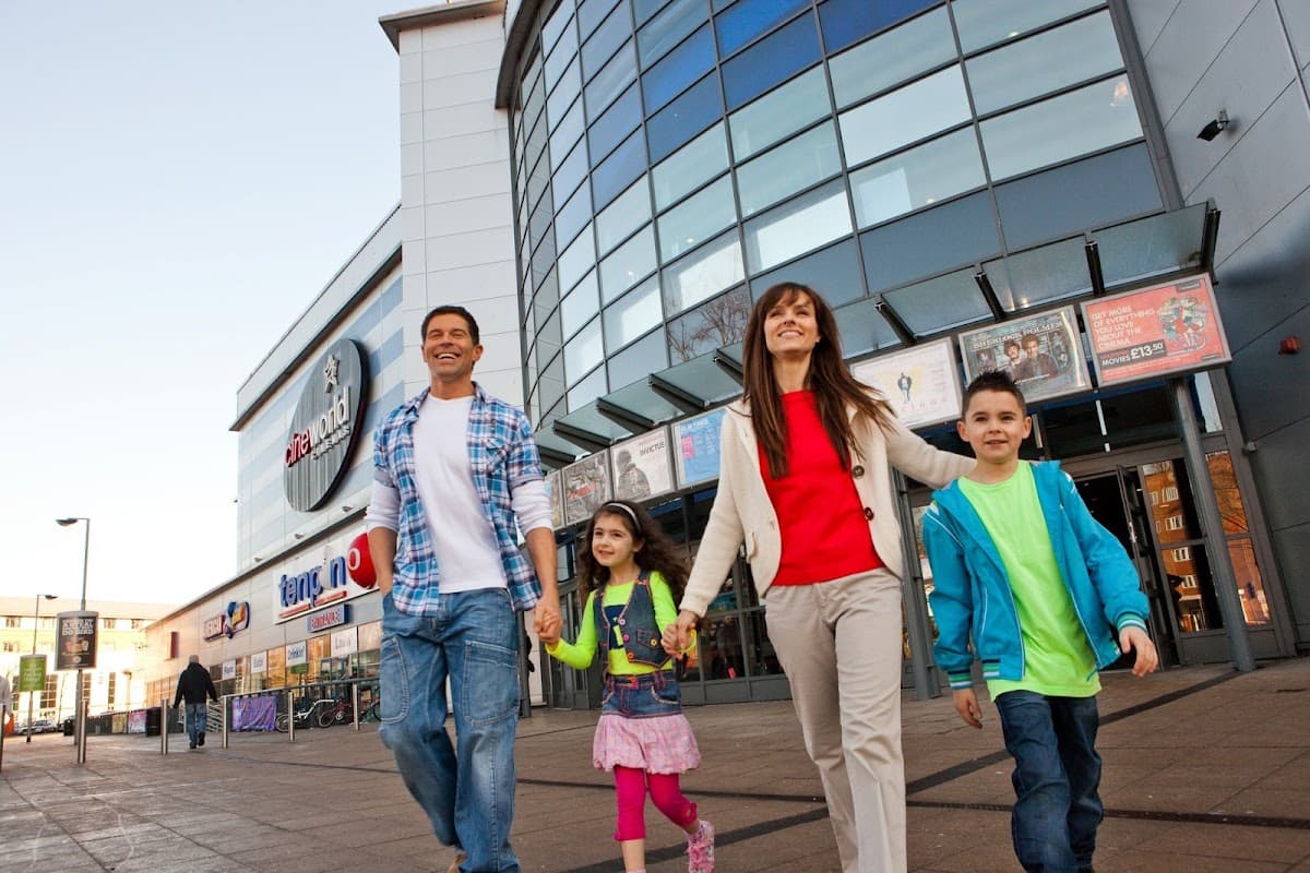 Parrs Wood Entertainment Centre