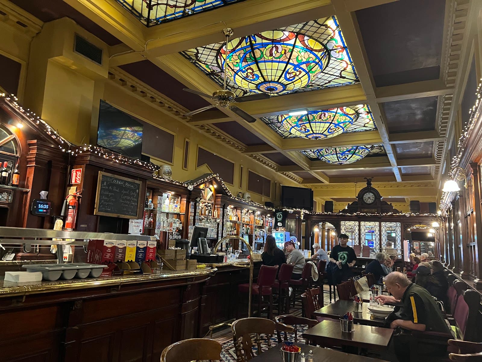 Madigan's Earl Street