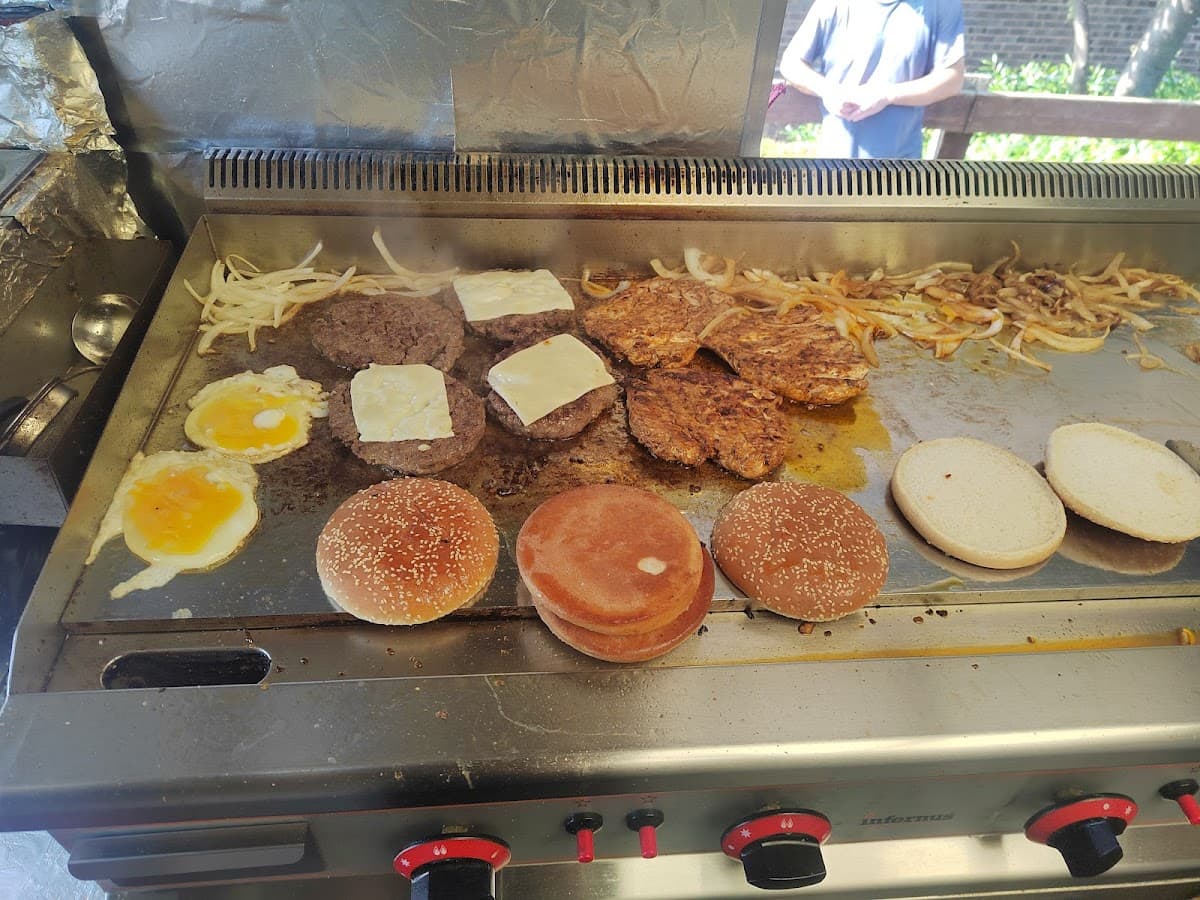 Ginos Burgers