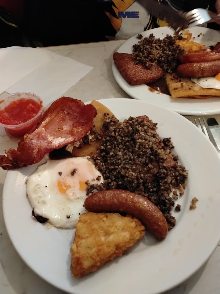 Quick & Plenty Cafe