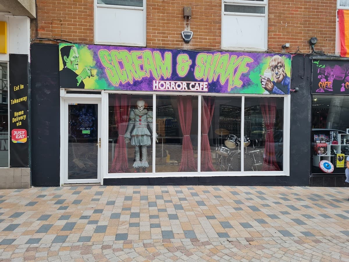 Scream and Shake Cafe & Bar