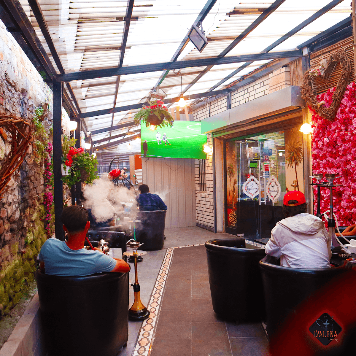 Lyalena Lounge