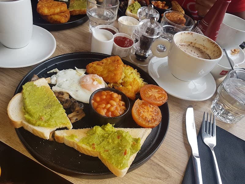 PANAM Restaurant & Bar