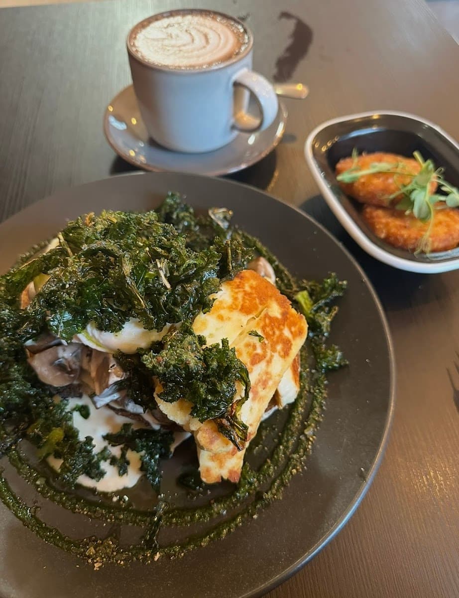 Birdhouse Tea Bar & Kitchen
