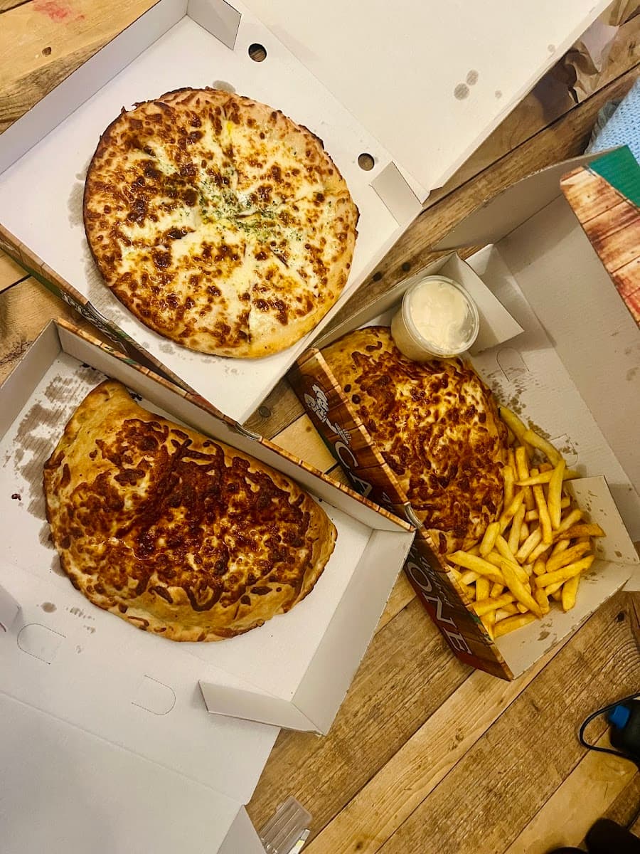 Romeos Pizzeria