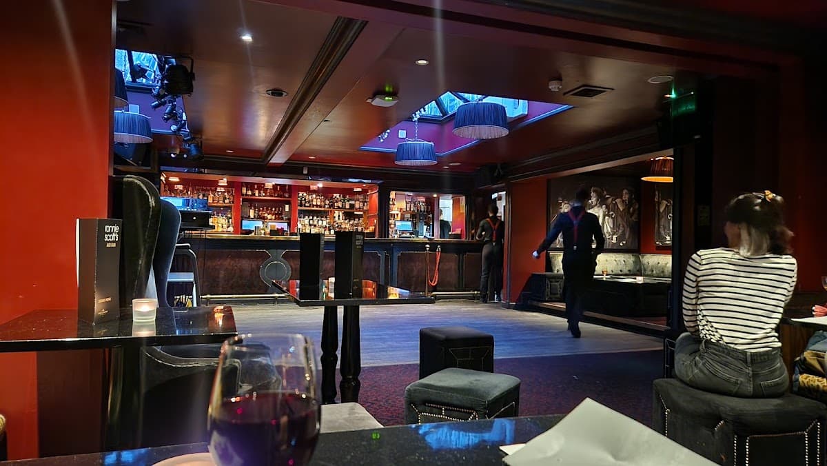 Upstairs at Ronnie's