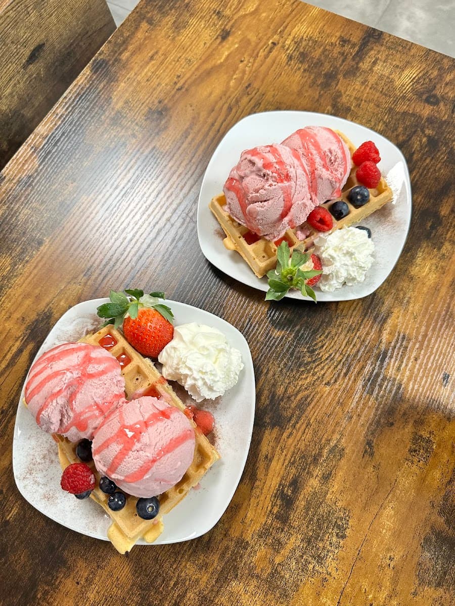Little Moon Restaurant