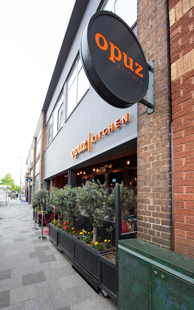 Opuz Kitchen & Bar Hemel