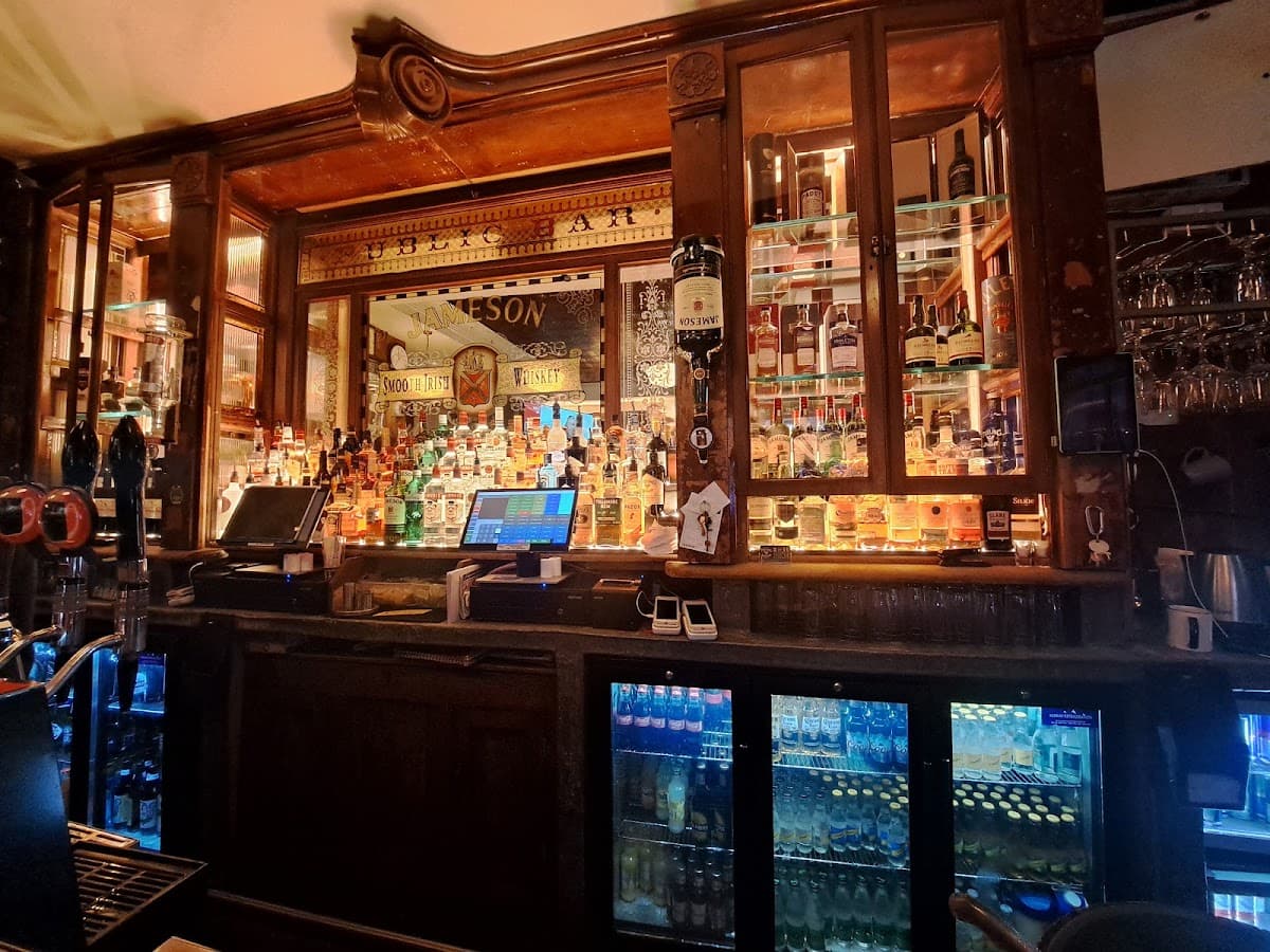 Peadar Kearney's Pub