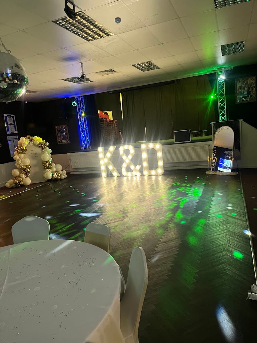 Diggitys Bar and Diner