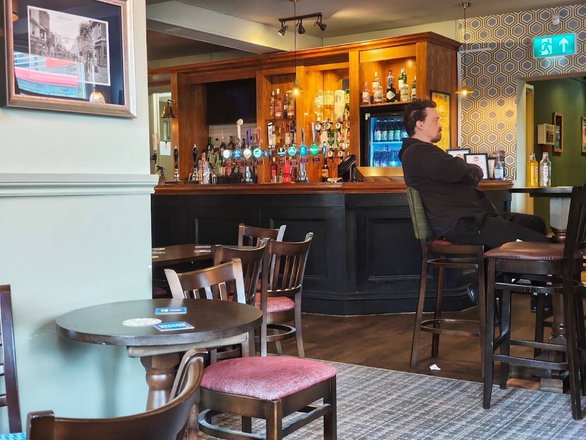 The Crown Sutton