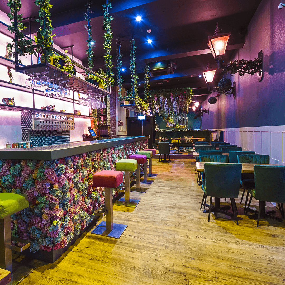 Florianas Cocktail Bar & Event Space
