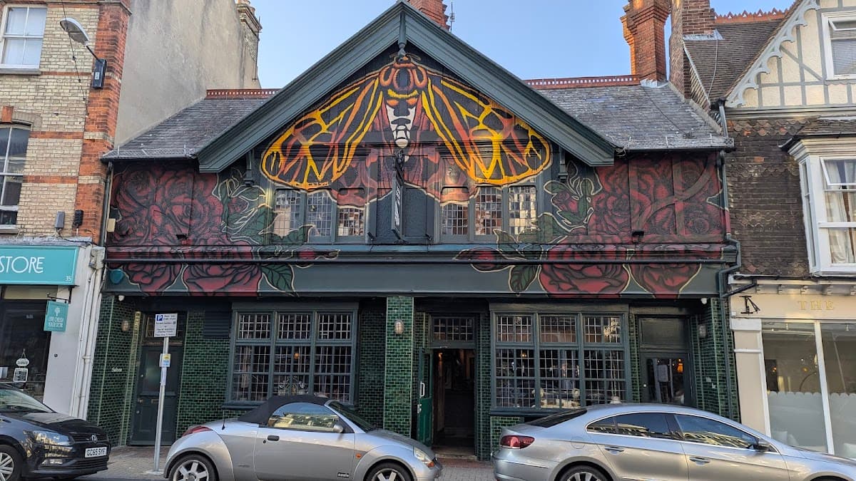 Dew Drop Inn