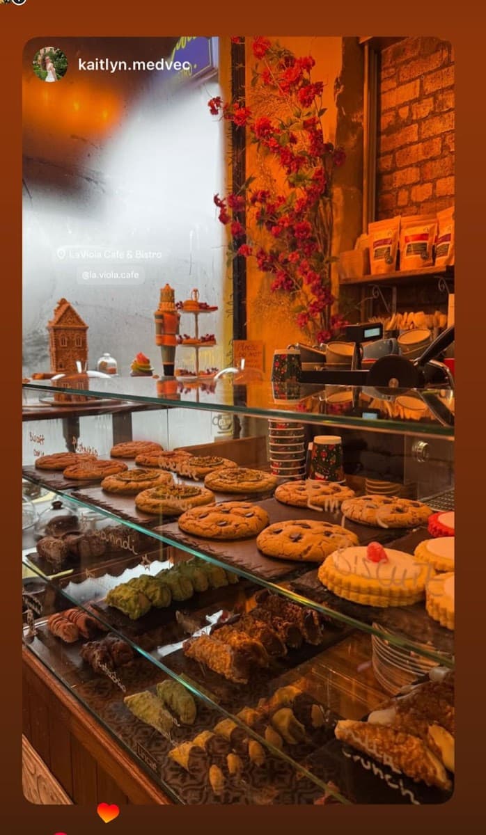 La Viola Cafe & Bistro