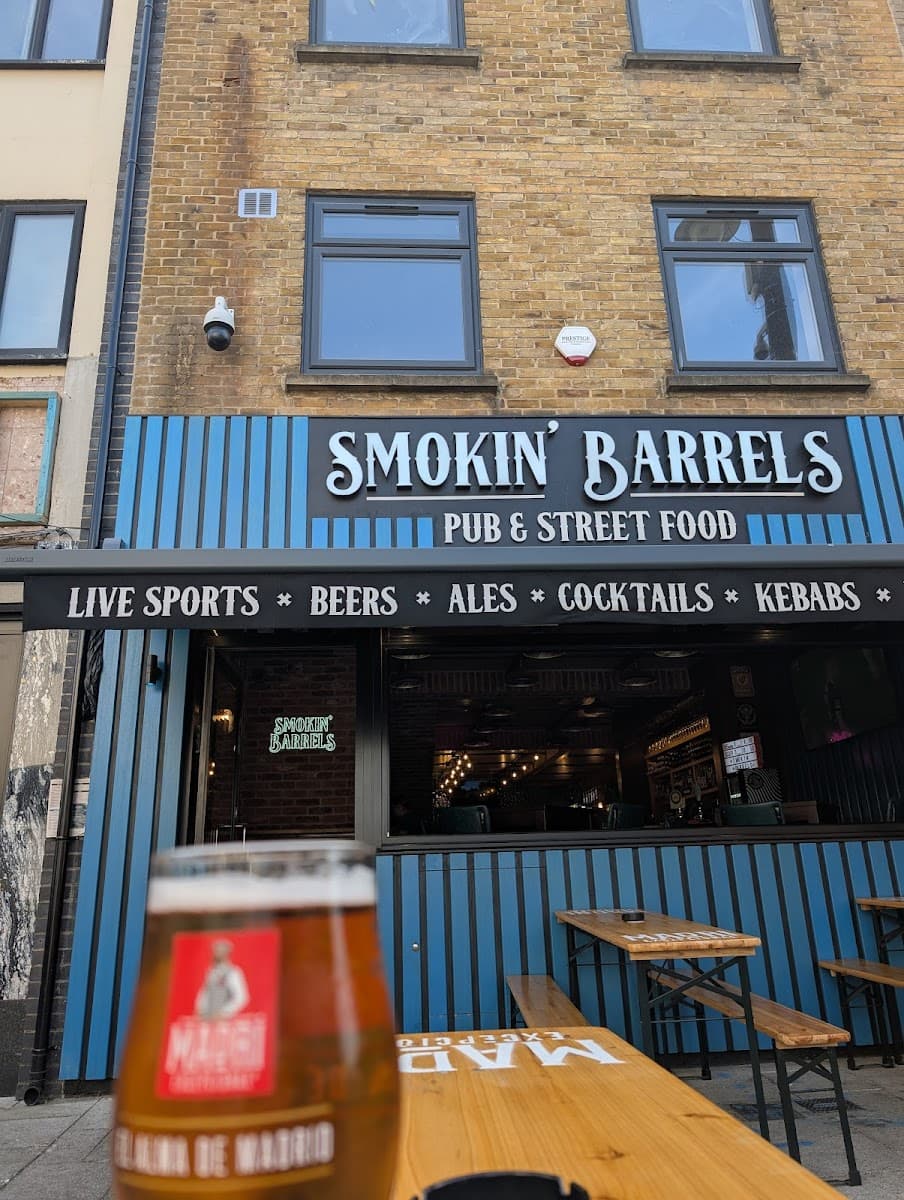 Smokin' Barrels Pub