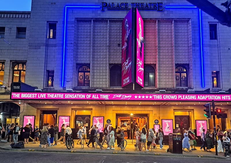 LOL Comedy Club at The Palace Theatre