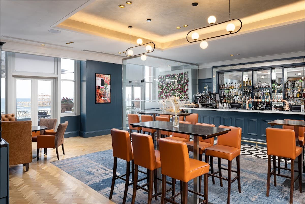 Metropole Bar