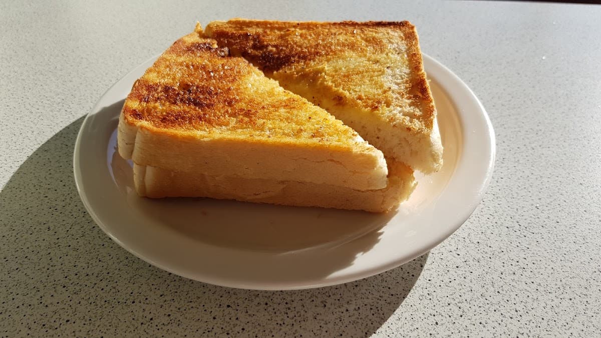 Alex’s Cafe