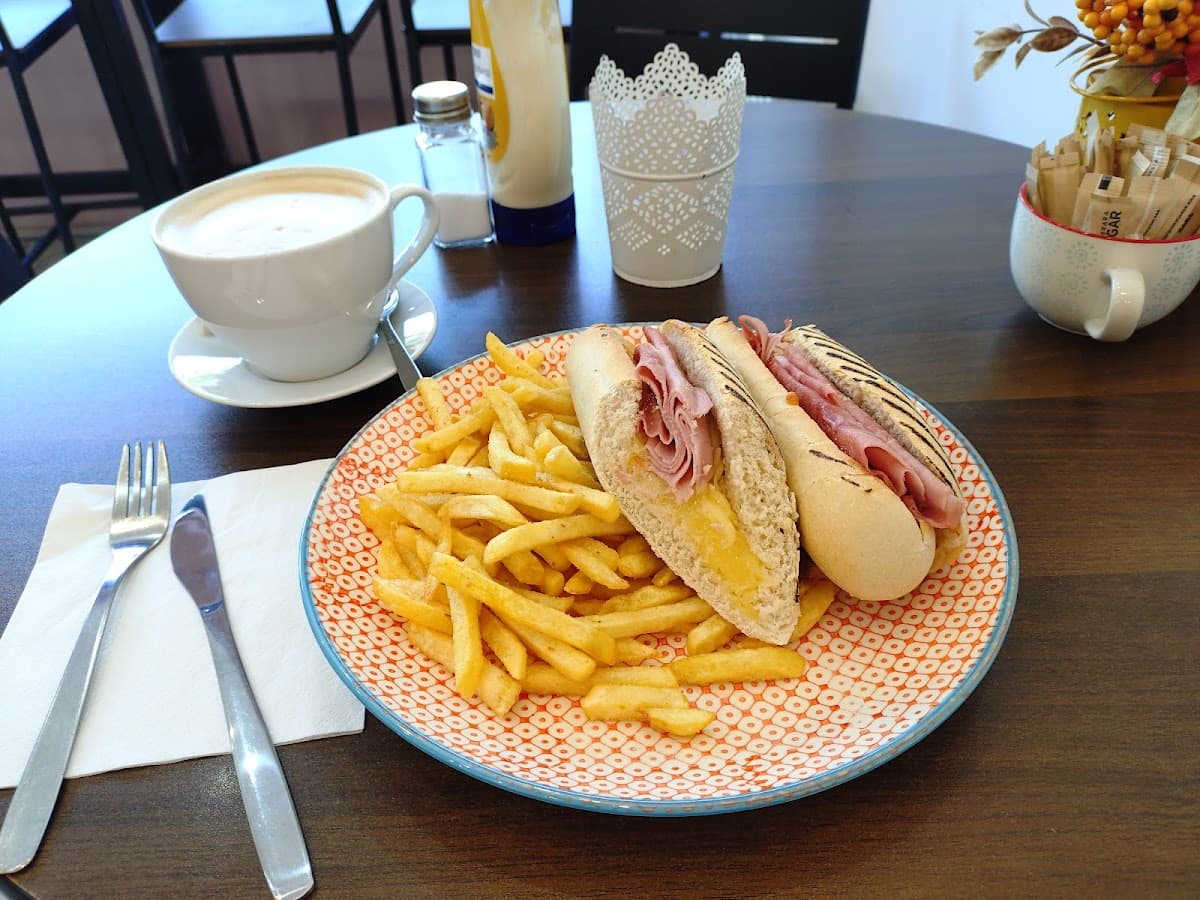 Sandra Chef Bakery