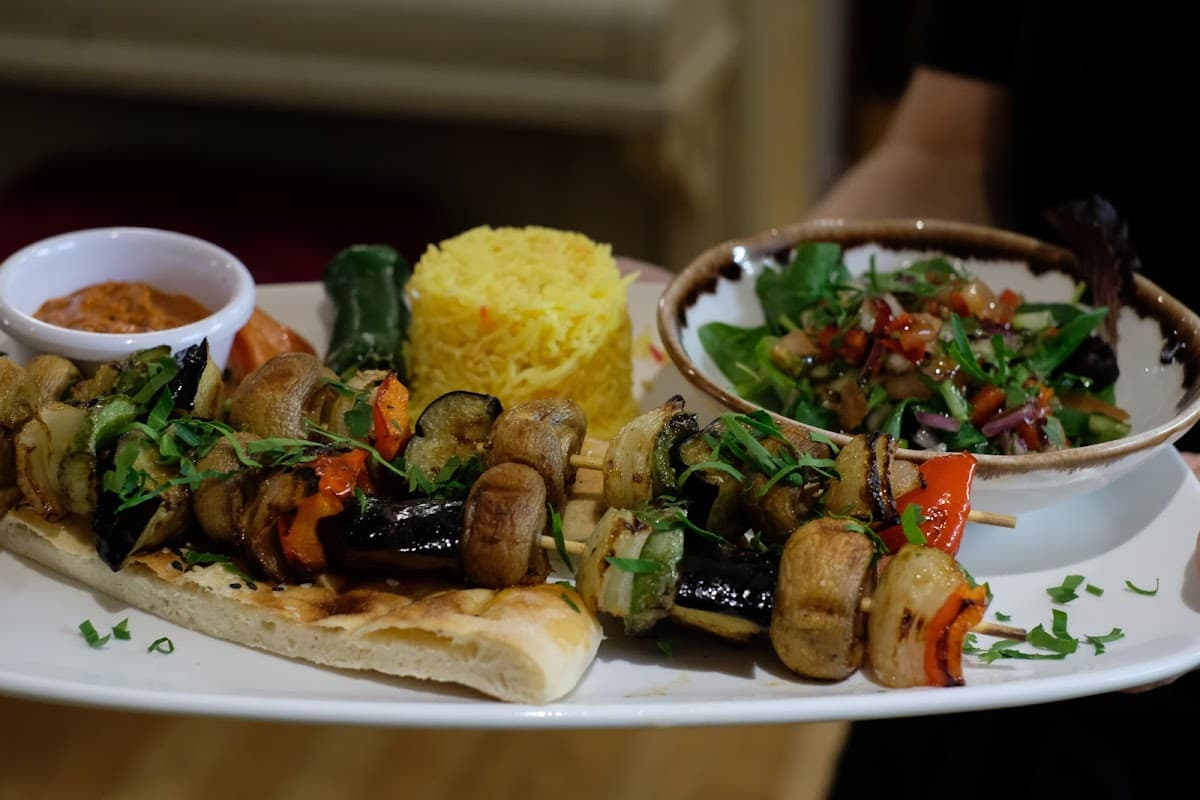 La Le Turkish Mediterranean restaurant