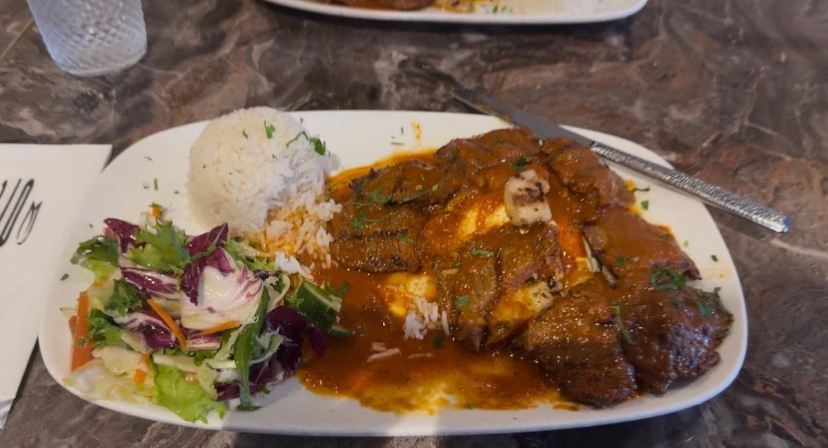 La Le Turkish Mediterranean restaurant