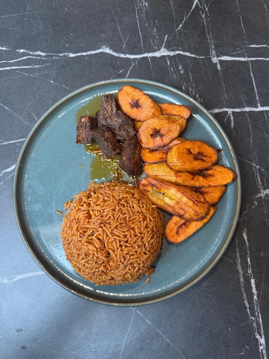 Trybes Restaurant & Grill