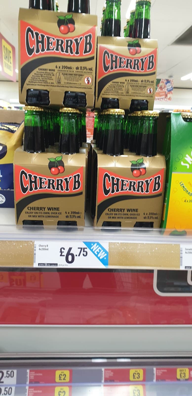 Iceland Supermarket North End