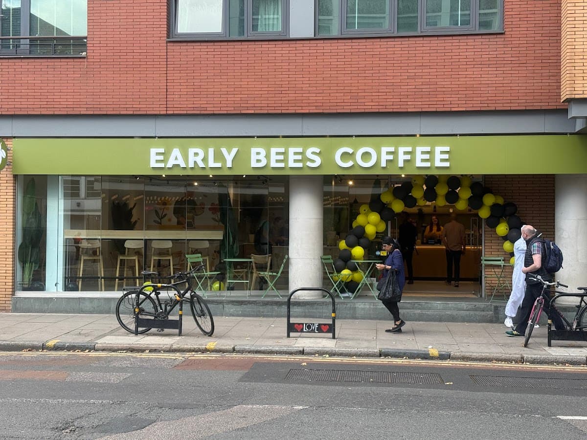 Early Bees Coffee Old Street