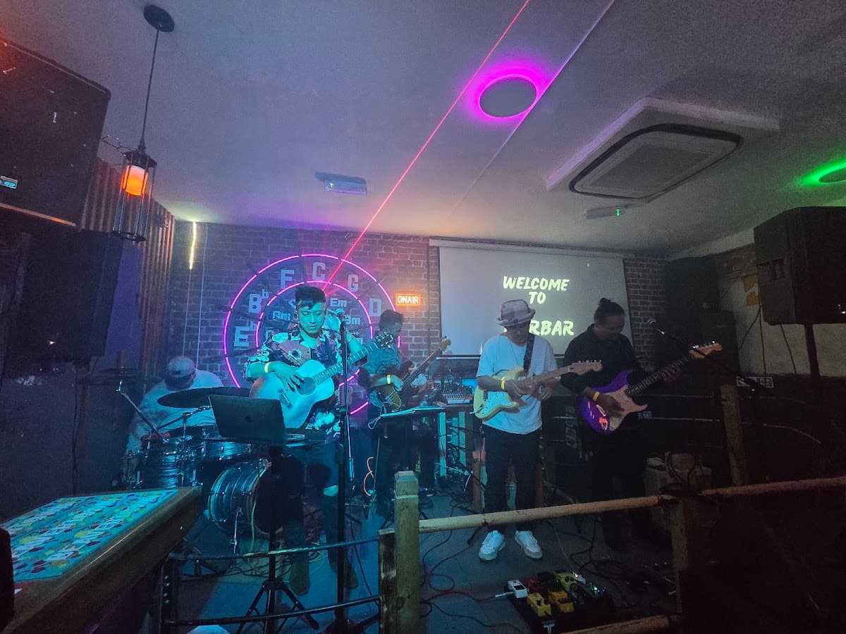 DurBAR Cocktail Bar & Lounge