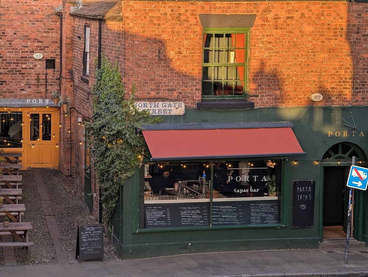 Porta Tapas Bar