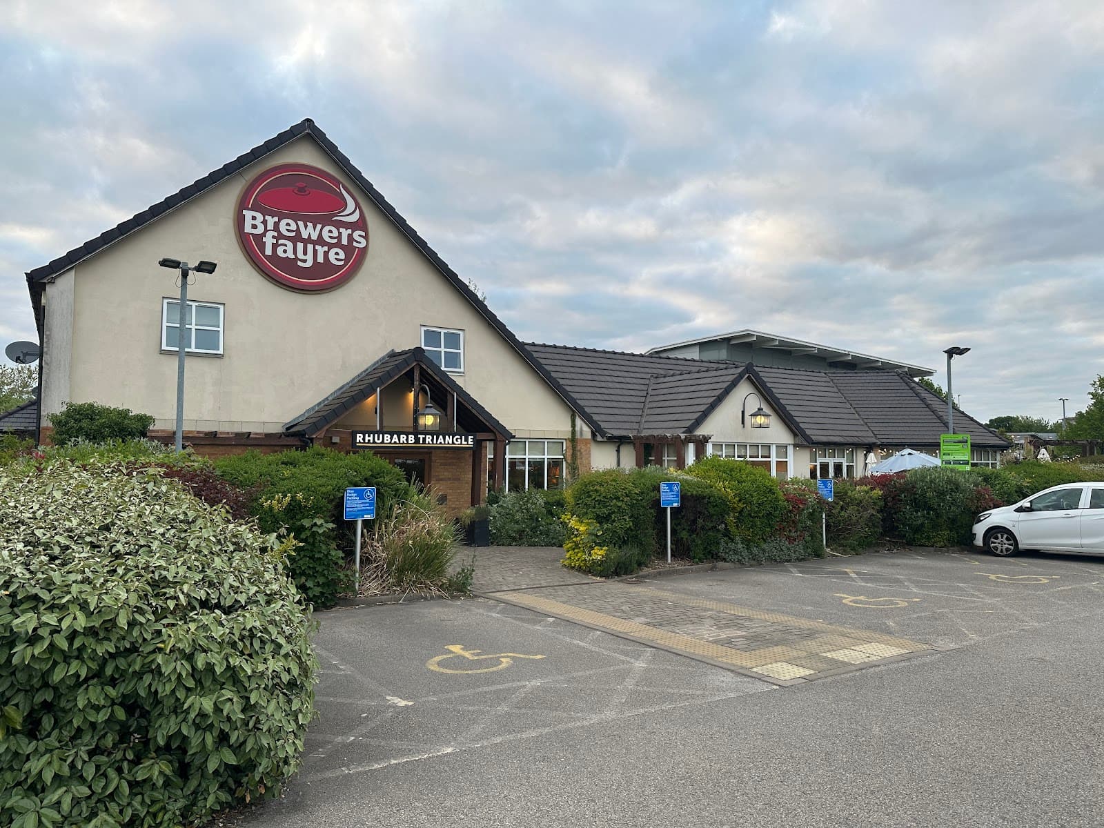 Rhubarb Triangle Brewers Fayre
