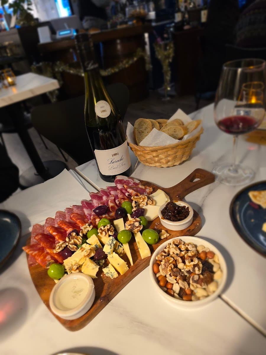 Journeys Wine & Bistro