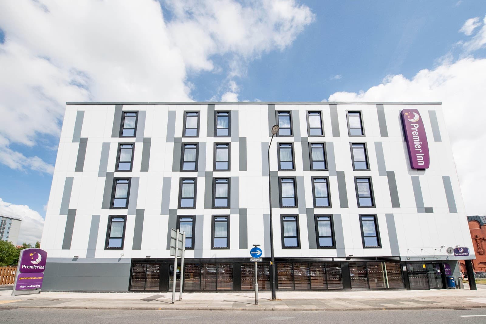 Premier Inn Wigan Town Centre hotel