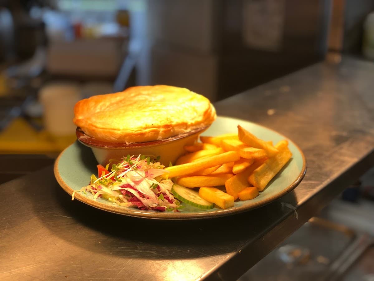The Wynd @ Goldberry Bar & Kitchen