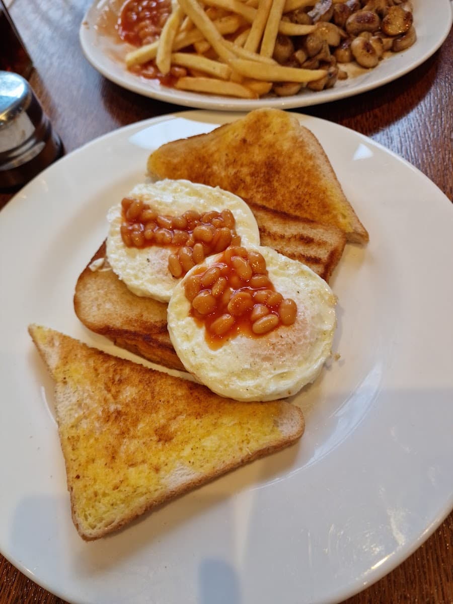 Falcon Cafe