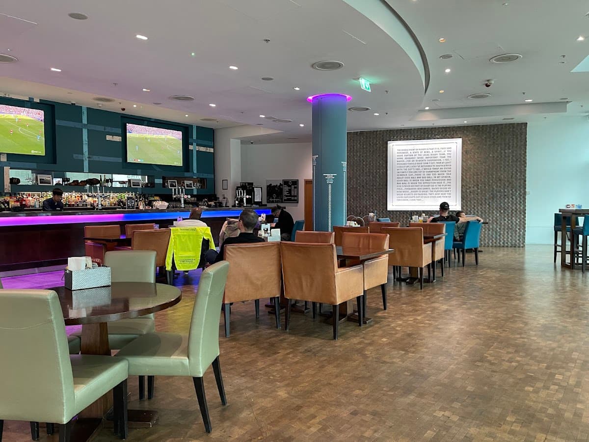 Formation Bar