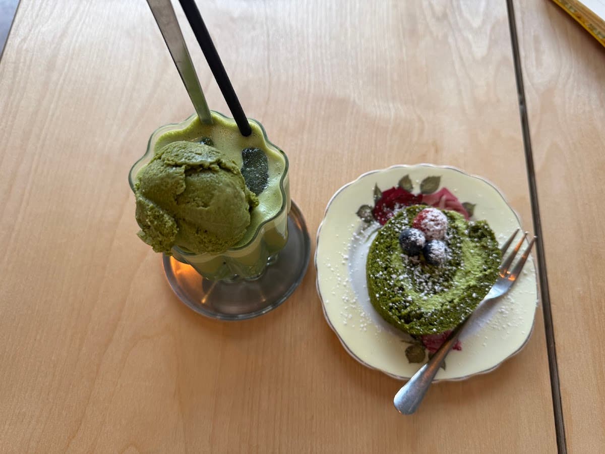 moko made cafe