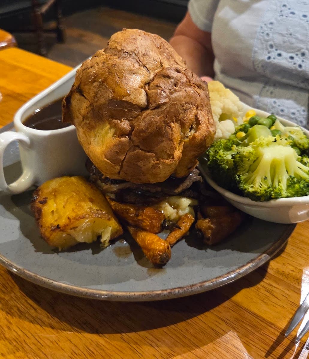 The Maypole Inn