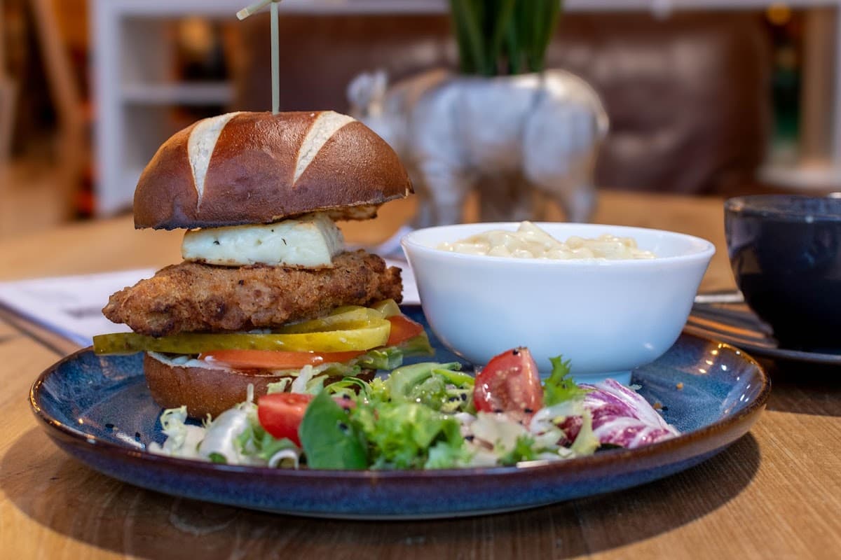 Snacks and Ladders Board Game Café & Eatery