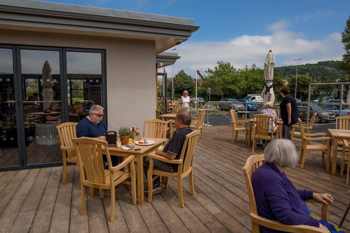 Gwesty Links Hotel